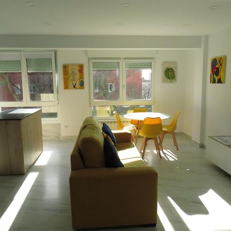 Apartamento Jardin Deluz, Con Wifi Y Parking Privado Gratis Santander Eksteriør billede