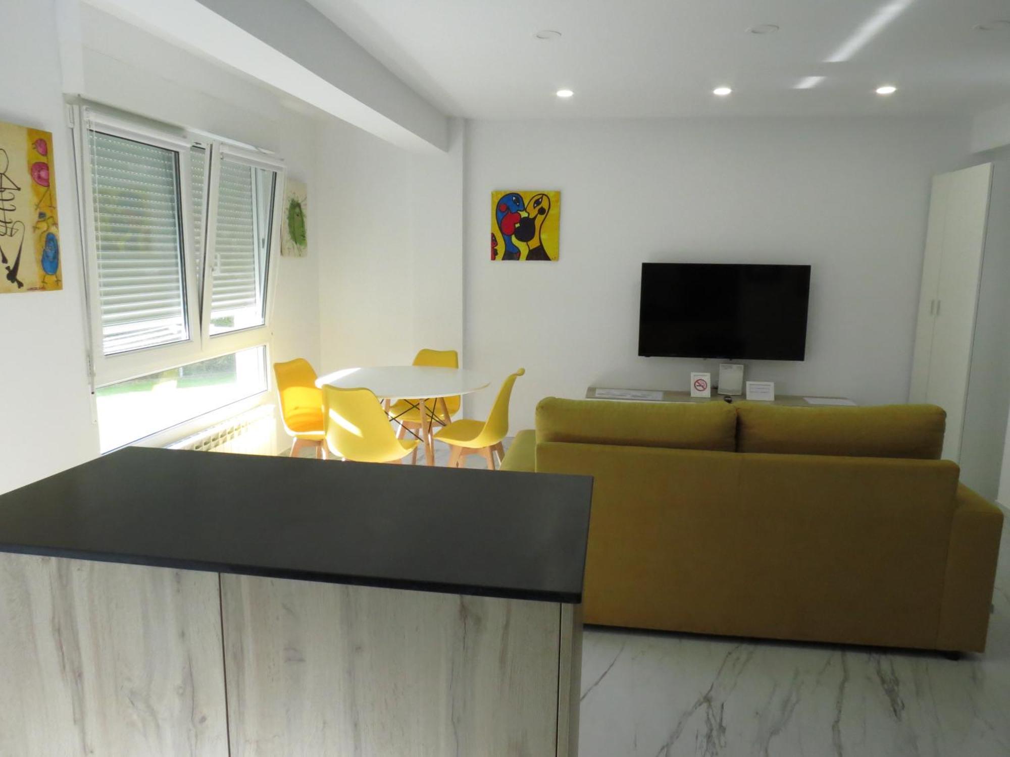 Apartamento Jardin Deluz, Con Wifi Y Parking Privado Gratis Santander Eksteriør billede