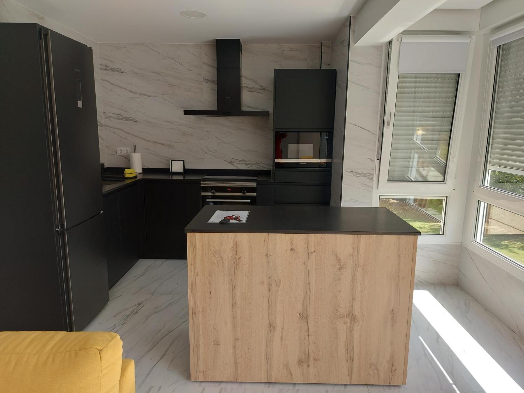Apartamento Jardin Deluz, Con Wifi Y Parking Privado Gratis Santander Eksteriør billede